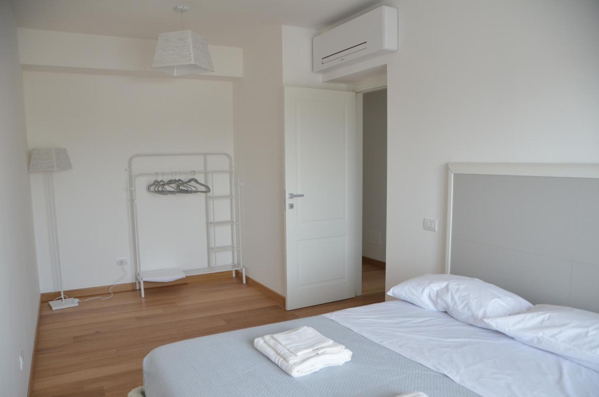 Suite 39 Tra Roma E Il Mare Pomezia Luaran gambar